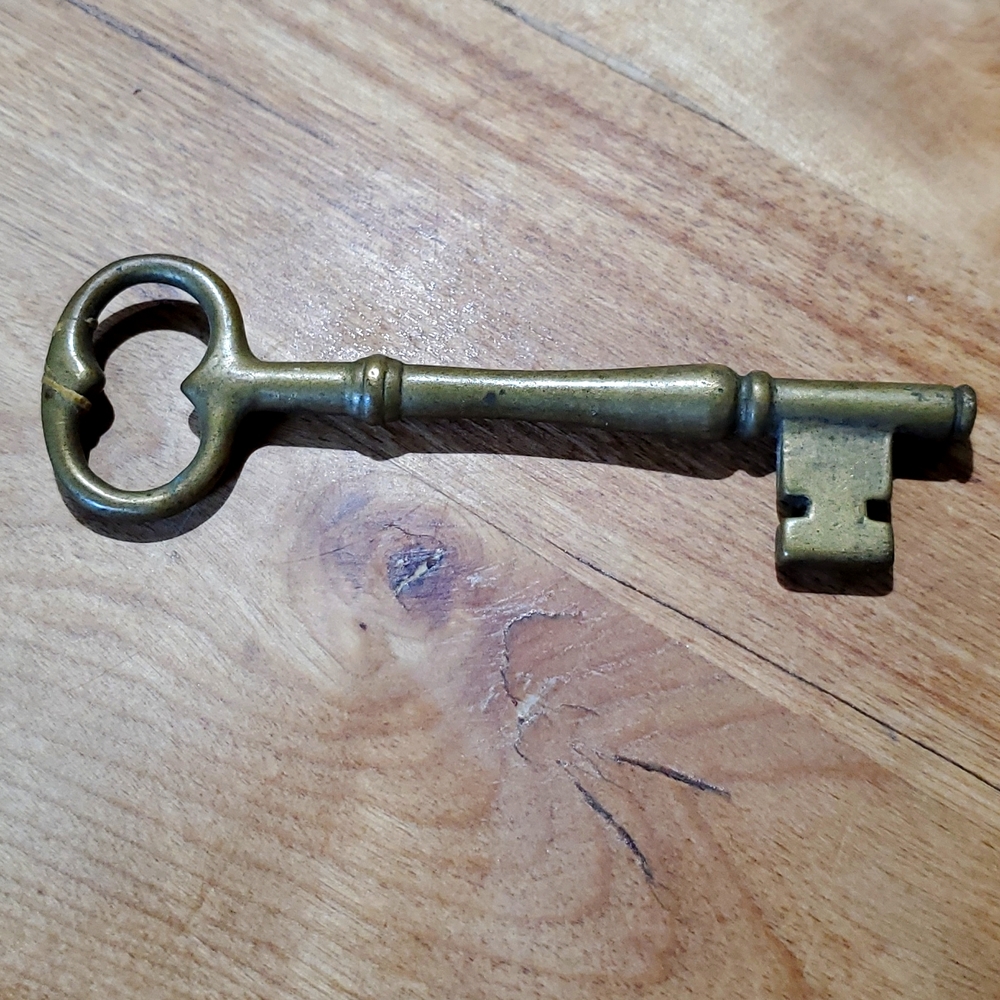 Brass Key very large